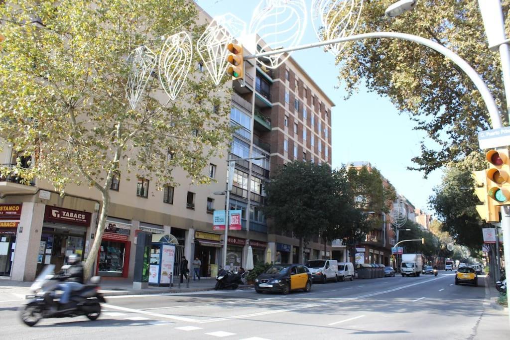 ברצלונה Siglo XX - Nuevo Apartamento Para 3 מראה חיצוני תמונה